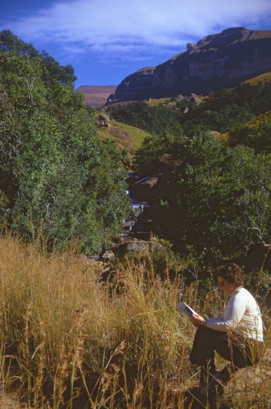 Joan on Walk in Natal National Park Drakensberg May 1974.jpg